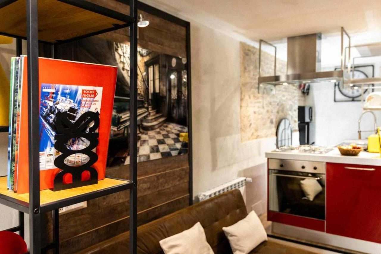 Apartamento La Casa Dello Stilista Brescia Exterior foto